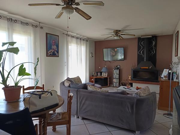 MAISON PLAIN-PIED 4 CHAMBRES AU CALME SANS VIS A VIS SUR LA CAMPAGNE