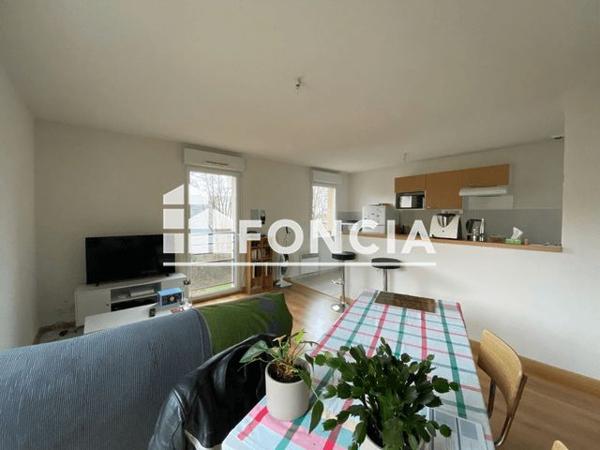 Location Appartement 3 pièces 57.3 m² - SQUARE ELSA TRIOLET Cholet 49300