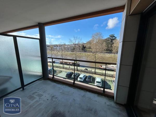 Appartement à louer 4 pièces 84.9m²