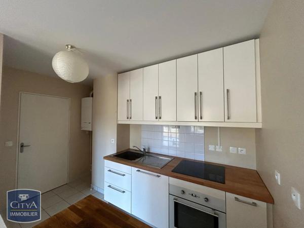 Appartement à louer 4 pièces 84.9m²