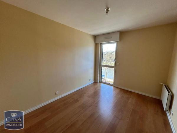 Appartement à louer 4 pièces 84.9m²