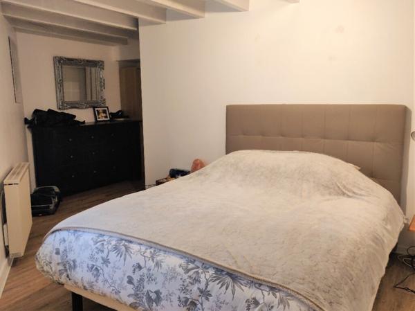 Appartement de 97 m² à Arpajon de 6 pièces, 3 chambres, 1 BOX