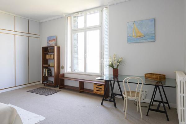 Marseille 8ème La Pointe Rouge-Villa d'Exception / Jardin / Dépendance