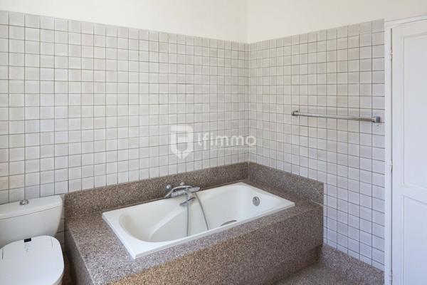 Marseille 8ème La Pointe Rouge-Villa d'Exception / Jardin / Dépendance