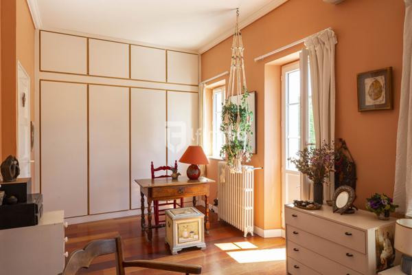 Marseille 8ème La Pointe Rouge-Villa d'Exception / Jardin / Dépendance