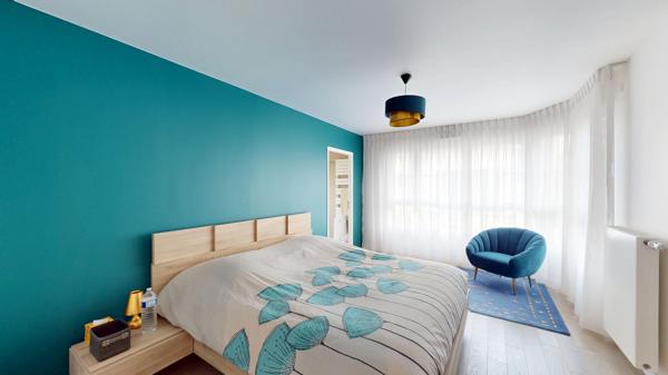 Maison Chatenay Malabry 7 pièce(s) ; Arboretum ; Commerces ; T10 ; RER B ; Box 60m2