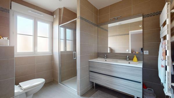Maison Chatenay Malabry 7 pièce(s) ; Arboretum ; Commerces ; T10 ; RER B ; Box 60m2