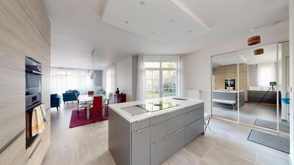 Maison Chatenay Malabry 7 pièce(s) ; Arboretum ; Commerces ; T10 ; RER B ; Box 60m2