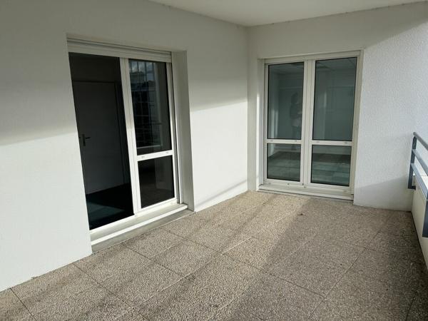 TOURS HYPER CENTRE BUREAUX A LOUER 250 M² PARKINGS TERRASSE OPPORTUNITE