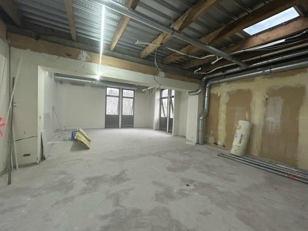 BUREAUX à LOUER de 231 m²