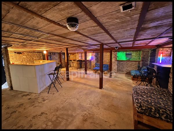Maison à vendre 8 pièces LE CREUSOT (71)
