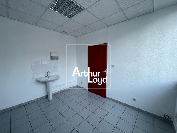 Bureaux à vendre Nîmes immeuble Valmédica agencement fonctionnel 70 m²