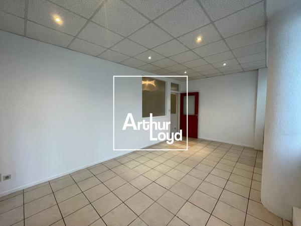 Bureaux à vendre Nîmes immeuble Valmédica agencement fonctionnel 70 m²