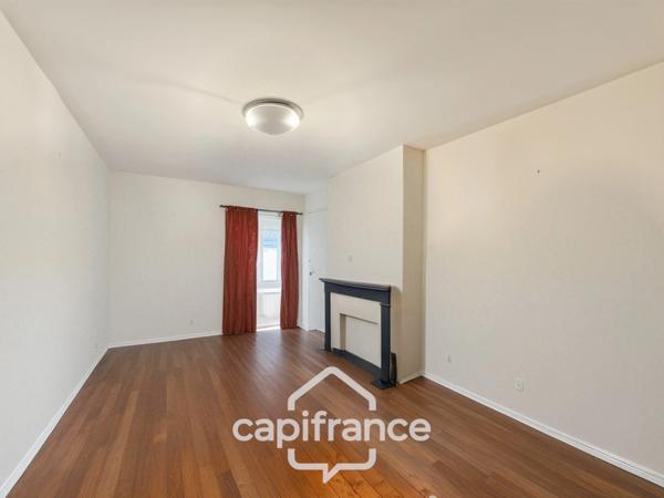 Maison à vendre 15 pièces SAINT VALLIER (26)