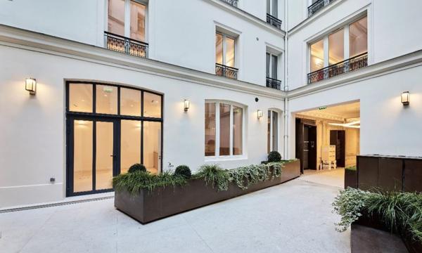 Bureaux à louer à PARIS 75009