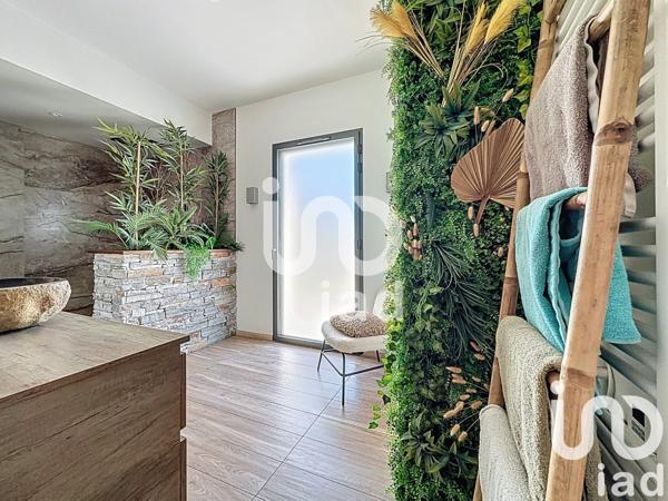 Maison d’architecte 4 pièces de 172 m² à Juillan (65290)