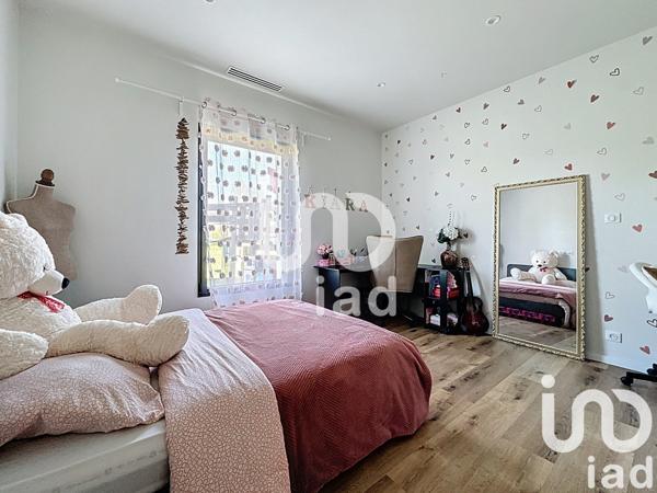 Maison d’architecte 4 pièces de 172 m² à Juillan (65290)