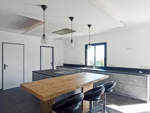 Maison contemporaine proche de Gaillac avec sous-sol et appartement indépendant