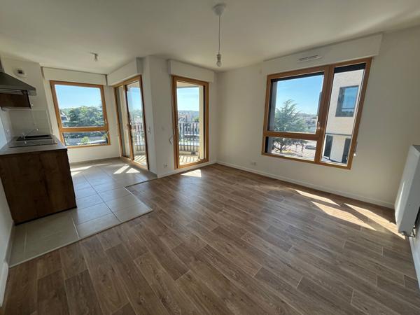 Appartement Mantes La Jolie 3 pièce(s) 61.7 m2, proximité de la gare