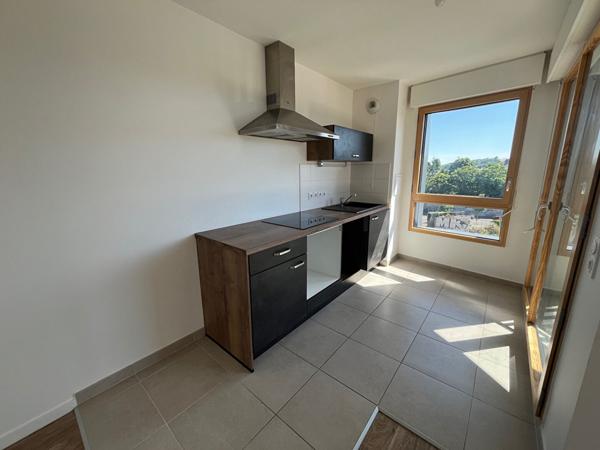 Appartement Mantes La Jolie 3 pièce(s) 61.7 m2, proximité de la gare