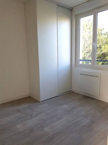 MAISON 4 CHAMBRES JARDIN GARAGE