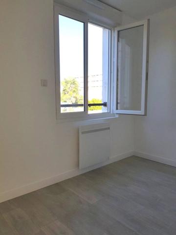 MAISON 4 CHAMBRES JARDIN GARAGE