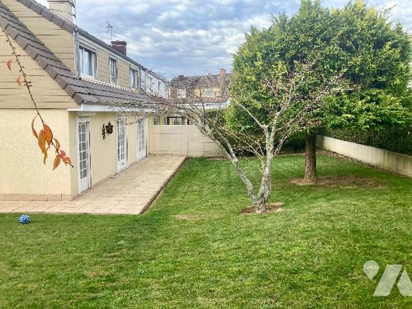 SAINT-QUENTIN, QUARTIER CEPY, PROXIMITE HOPITAL, PAVILLON 4 CHAMBRES