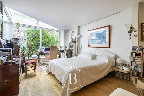 Paris 16ème, Appartement 1 Chambre -  213 m² à vendre
