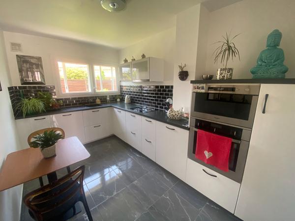 Pavillon de plain pied 3 chambres avec garage