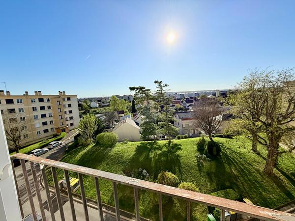 APPARTEMENT CONFLANS STE HONORINE - 4 PIÈCES - 66m² 179 000 € **  - Référence  8046