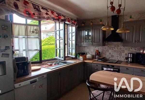 Maison à vendre 6 pièces 170,46 m² Petit-Couronne