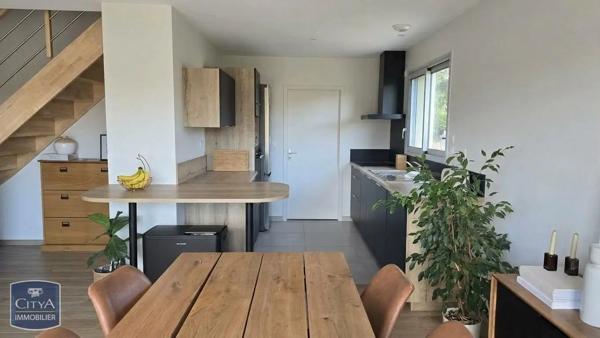 Maison à louer 5 pièces 122.29m² Changé (72560)