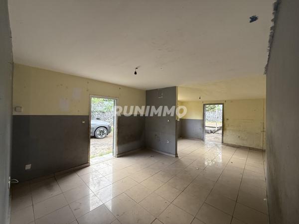 Maison à rénover – Emplacement exceptionnel en plein centre de Saint-Louis