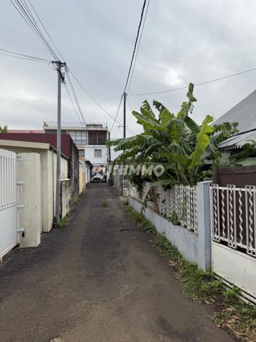 Maison à rénover – Emplacement exceptionnel en plein centre de Saint-Louis