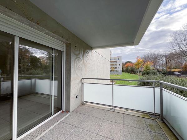 A VENDRE Angers 2 pièces de 43 m2- Terrasse- Parking en sous-sol
