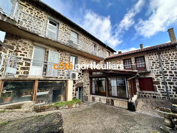 Vente Maison298 m² - 6 Pièces - POLIGNAC (43000)