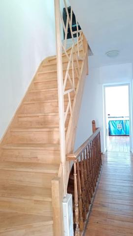 VOLUMINEUSE MAISON D'INGENIEUR