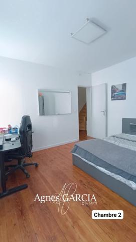 VOLUMINEUSE MAISON D'INGENIEUR