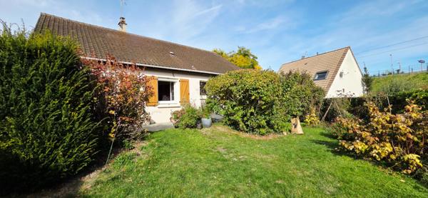 Maison de plain-pied avec jardin à Saint-Martin d'Étampes - Un véritable cocon familial !