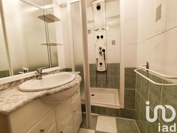 Maison de village 5 pièces de 133 m² à Bains-sur-Oust (35600)