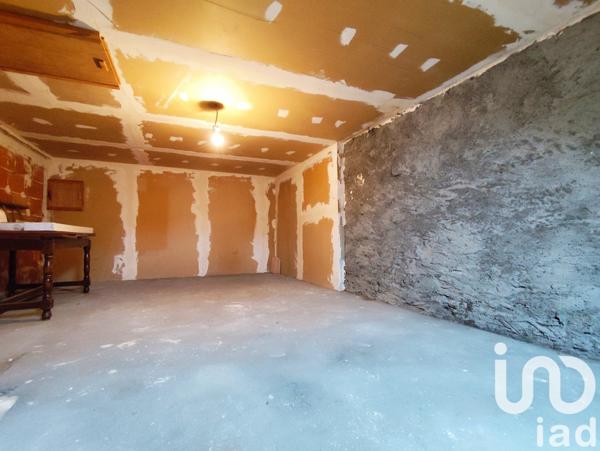 Maison de village 5 pièces de 133 m² à Bains-sur-Oust (35600)