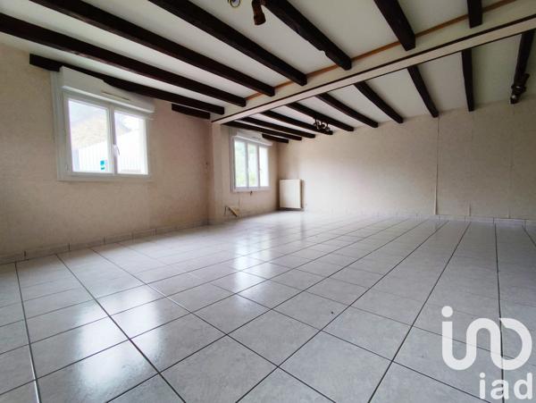 Maison de village 5 pièces de 133 m² à Bains-sur-Oust (35600)