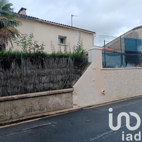 Maison 5 pièces de 119 m² à Écoyeux (17770)