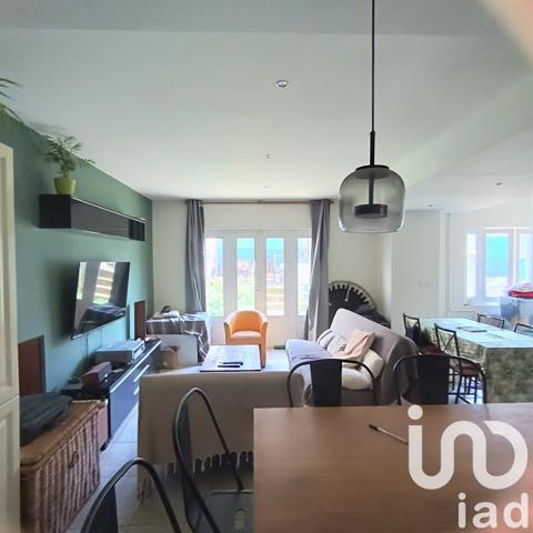 Maison 5 pièces de 119 m² à Écoyeux (17770)