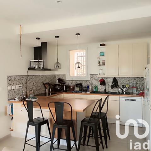 Maison 5 pièces de 119 m² à Écoyeux (17770)