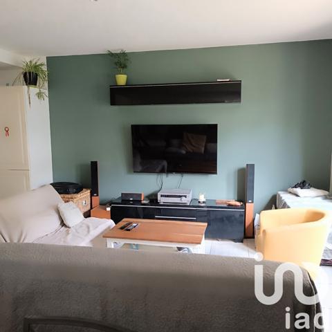 Maison 5 pièces de 119 m² à Écoyeux (17770)