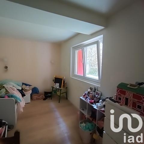 Maison 5 pièces de 119 m² à Écoyeux (17770)