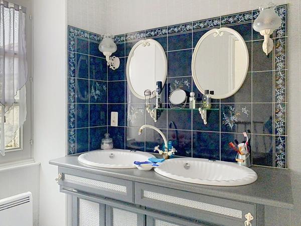 Maison de ville avec dépendances à vendre à Fontenay-le-Comte