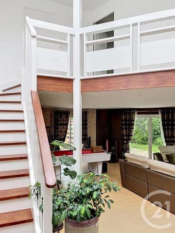 Maison à vendre  10 pièces - 295 m 2   GISORS  - 27