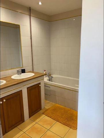 Appartement à louer à Condrieu (69420)